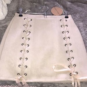 Suede nude/cream skirt